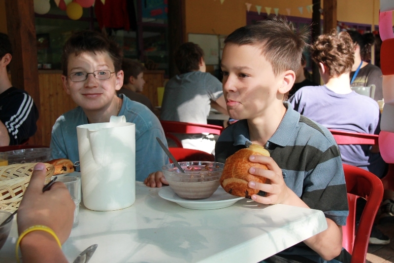 Village Camps International Summer Camp Ard&egrave;che, France 2019-07-26 https://www.villagecamps.com/journals_admin/images/635-22-06-07-2013.jpg lossless (4).jpg